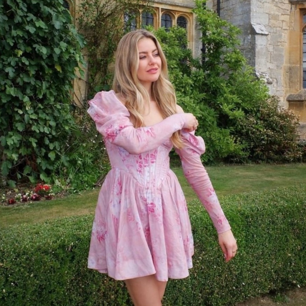 NWT Bardot EVERMORE FLORAL MINI DRESS IN SOFT PINK floral
